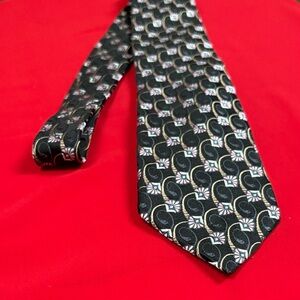 Jos. A. Bank Signature Gold silk tie!